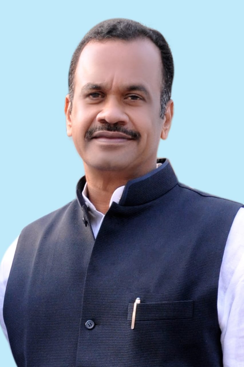 పూలను పూజించే అపురూపమైన సంస్కృతి, సంప్రదాయానికి ప్రతీక బతుకమ్మ.. 