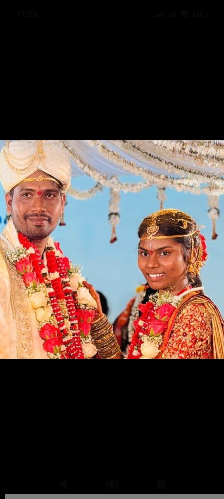పెళ్లి అయిన 40 రోజులకే నవ వధువు దుర్మరణం.. బైక్ పై షాపింగ్ కు వెళ్తుండగా యాక్సిడెంట్ 